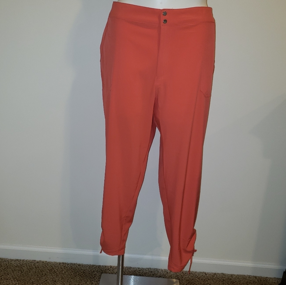 Dress Barn Sunday Coral Woven Ankle/Capri Pants